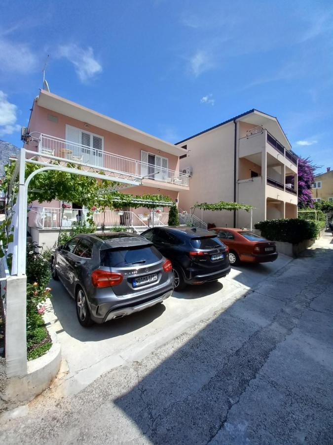Baska Voda Apartments - Steps From The Beach, Free Parking, Central Location 外观 照片