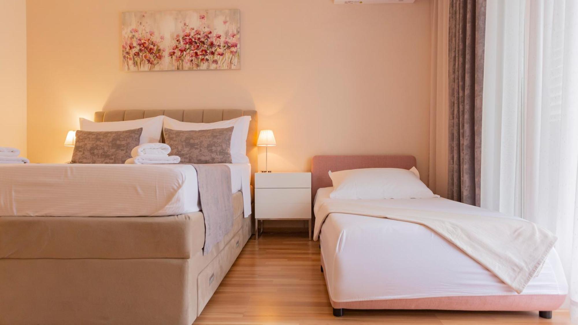 Baska Voda Apartments - Steps From The Beach, Free Parking, Central Location 外观 照片