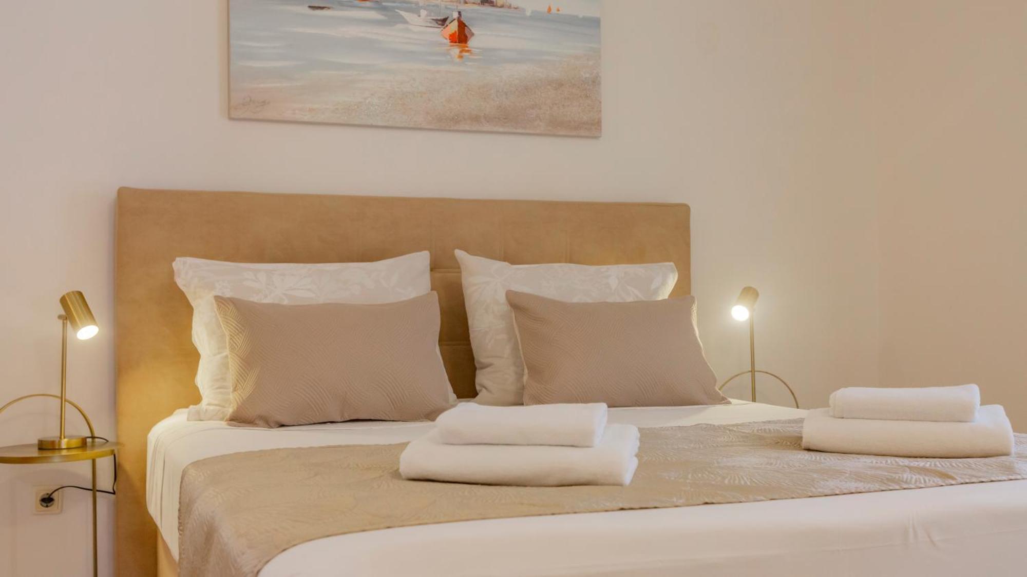 Baska Voda Apartments - Steps From The Beach, Free Parking, Central Location 外观 照片