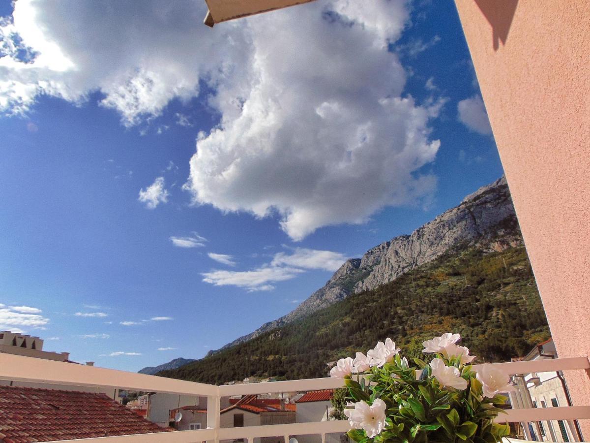 Baska Voda Apartments - Steps From The Beach, Free Parking, Central Location 外观 照片